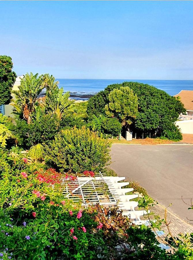 Belle Vue Guesthouse Hermanus Exterior photo